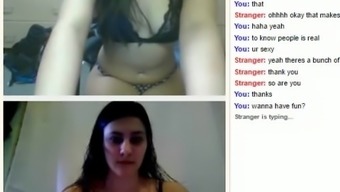 Chat Hot Lesbian Masturbates In Webcam (Both Cams)