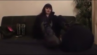 Goth Girl Gets Toes Cleaned By Sub