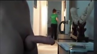 Housemaid Ignores Dick Flash.Flv
