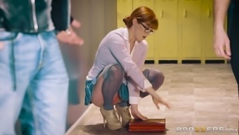 Penny Pax Is A Redhead Teacher Who Just Loves When Her Glasses Are Sticky