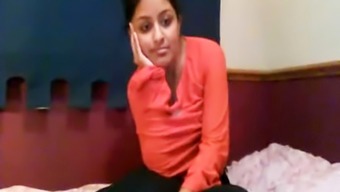 Indian Teen Fingering Her Pussy Hard