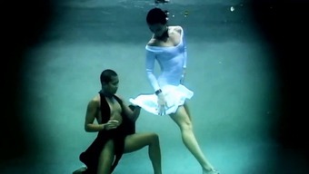 Lesbians Underwater