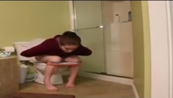 Butthole Girls 12 - Taylor On The Toilet 2