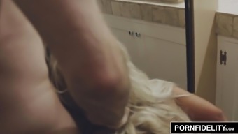 Pornfidelity Bridgette B Gets Used By James Deen