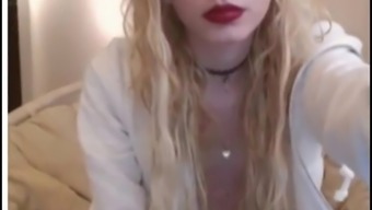 Skinny Webcam Girl 38
