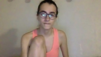 Turkish Girl Wild On Webcam