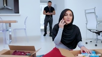 Middle Eastern Girl Jezebeth Gets Her Asshole Pumeled And Face Jizzed