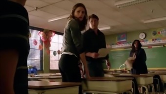 Stana Katic Ass In Tight Jeans