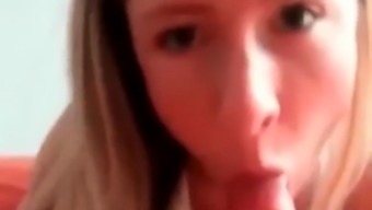 Girl Next Door Gives Blowjob - Sexting Amateur Video