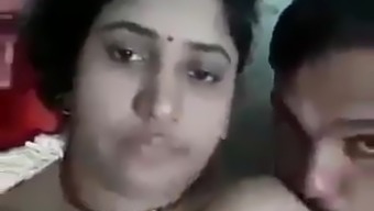 Desi Cute Wife Boobs Suck Milk Tank