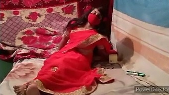 Romantic Sex In Red Saree