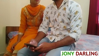 Family Sex- Jija Ne Kuaari Saali Ki Seel Todi- Jony Darling