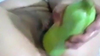 Amateur Fisting Herself, Vegetable Inserion