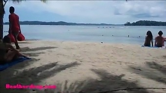 Hd Thai Teen Beach Day Outdoor Giving Deep Throat Throatpie