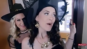 Bitchy Witches - Vr Pov With Vinna Reed And Misha Cross