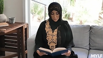 Arabian Girlfriend Kylie Kingston Gets Fucked In The Living-Room