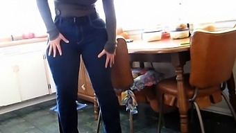 Milf Wide Hips Ass Thighs
