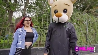 Rosario Is Horny On The Street And Fucking Milky Bear