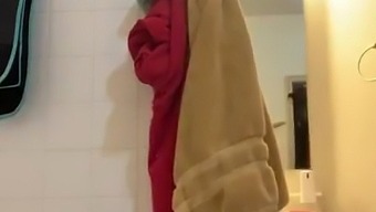 Nude After Shower Video Leaked