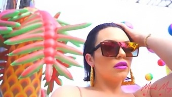 Miami Beach Slut Fucks Bbc On Beach