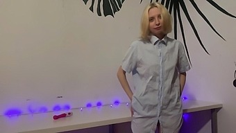 Blonde Teen Masturbates With Sex Toy In Hd Video