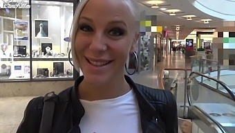 Lara Gets A Public Blowjob And Swallows Sperm In A Mall