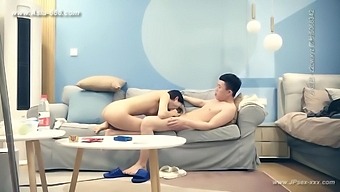 A Chinese Intimate Man Mating In A Hotel.419