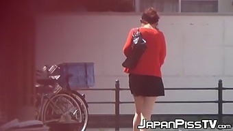 Japanese Women Get Naked And Show Off Their Public Peeing Skills