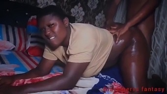 Amateur Enugu Hairdresser Takes On Big Black Cock