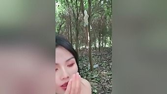 Chinese Couple Enjoys Outdoor Sex