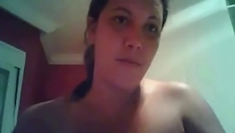 Amateur Brazilian Babe Fingers Herself On Webcam