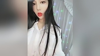 Amazing Asian Babe Shows Off Her Solo Skills