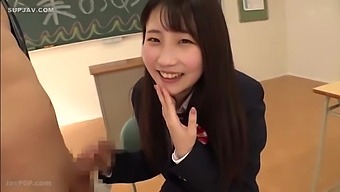 Asian Teen'S First Time In High Definition