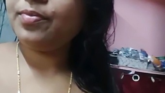 Close-Up Of A Tamil Girl'S Boobs And Dirty Talk In A Homemade Video