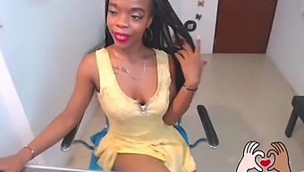 Ebony Babe In Stockings Gets Fucked Hard
