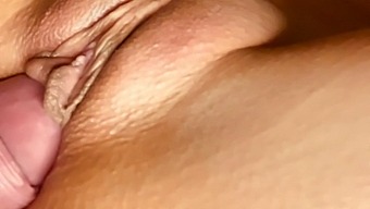 Milf'S Close-Up Wet Pussy: A Slow Motion Masturbation Session