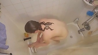 Big Brown Bitch Gets Dirty In The Shower