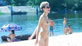 Amateur Beach Babe Flaunts Her Curves And Enjoys The Sun